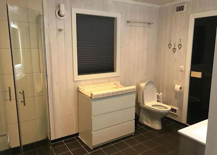 Stor Familiehytte Pa Smasaetra, Ferienhaus *